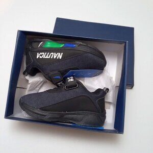 NIB Toddler Nautica Light Up Sneakers, Size 6